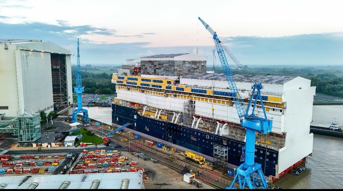 DisneyCruise's tweet photo. The Disney Believe is taking shape! 🚢✨

Take a look inside the construction of the Disney Believe, where we are bringing the newest Disney Cruise Line ship to life. https://t.co/08501OjJlK
