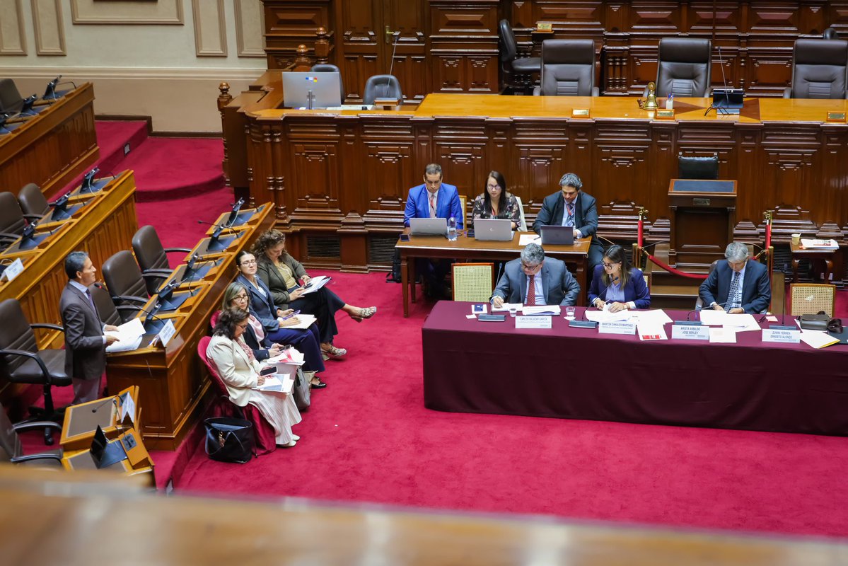 MidisPeru's tweet photo. @MIDIS_Pension65 @MIDIS_CunaMas @Midisjuntos @Midis_CONTIGO @MidisFoncodes @MidisPAIS @MidisPAE Desde el Congreso, la ministra Maritza Canales Martínez reafirma el compromiso del Midis de trabajar con responsabilidad en el uso de los recursos públicos y priorizar las acciones que contribuyan al bienestar de las poblaciones más vulnerables. https://t.co/Qg4viAcK9y