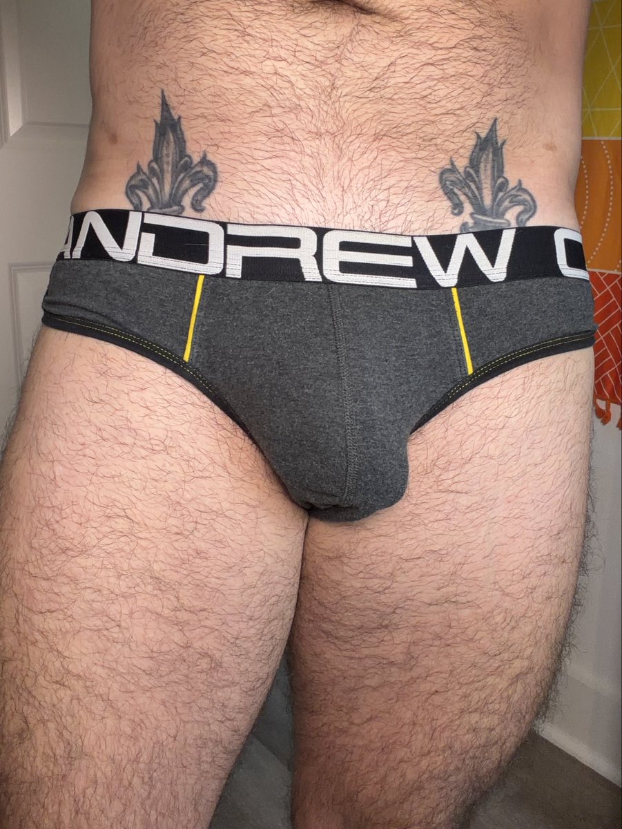 JsTreasure's tweet photo. Briefs! For sale #mensunderwear #gaymen https://t.co/CdCKzLvc2f