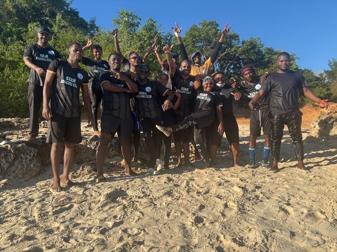 JilalaKenny's tweet photo. Kesho ni Jumamosi Ya Watumishi Wa Hospitali Ya Rufaa Kanda Ya Kusini Mtwara Kufanya Mazoezi na Wanamtwara ili Kuendelea Kuhamasisha Wananchi kufanya Mazoezi ili kujenga Afya Bora Ya Mwili na Afya Ya Akili.
Ni kuendelea kujikinga na Magonjwa Yasiyoambukizwa. https://t.co/ozMv0Gjghv