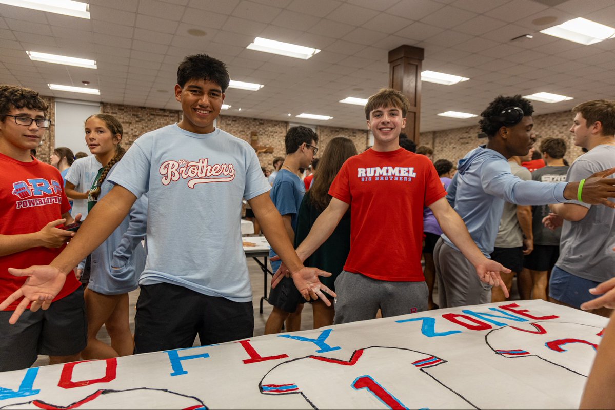 ArchRUMMEL's tweet photo. Shoutout to our Raider Big Brothers, who hosted this year's first Poster Night and brought in more underclassmen than ever to participate in this tradition on Severn Avenue! 

At Poster Nights, Big Brothers and underclassmen team up to create and paint the best poster. This week’s theme: our varsity football game vs. Archbishop Shaw! Come support your Raiders tonight at 7:00 PM at Shaw! 🏈

#LifeOnSevernAvenue 
#RaiderPride #BigBrothers