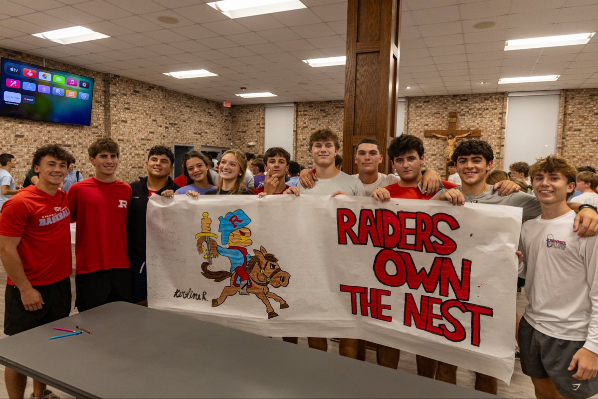ArchRUMMEL's tweet photo. Shoutout to our Raider Big Brothers, who hosted this year's first Poster Night and brought in more underclassmen than ever to participate in this tradition on Severn Avenue! 

At Poster Nights, Big Brothers and underclassmen team up to create and paint the best poster. This week’s theme: our varsity football game vs. Archbishop Shaw! Come support your Raiders tonight at 7:00 PM at Shaw! 🏈

#LifeOnSevernAvenue 
#RaiderPride #BigBrothers
