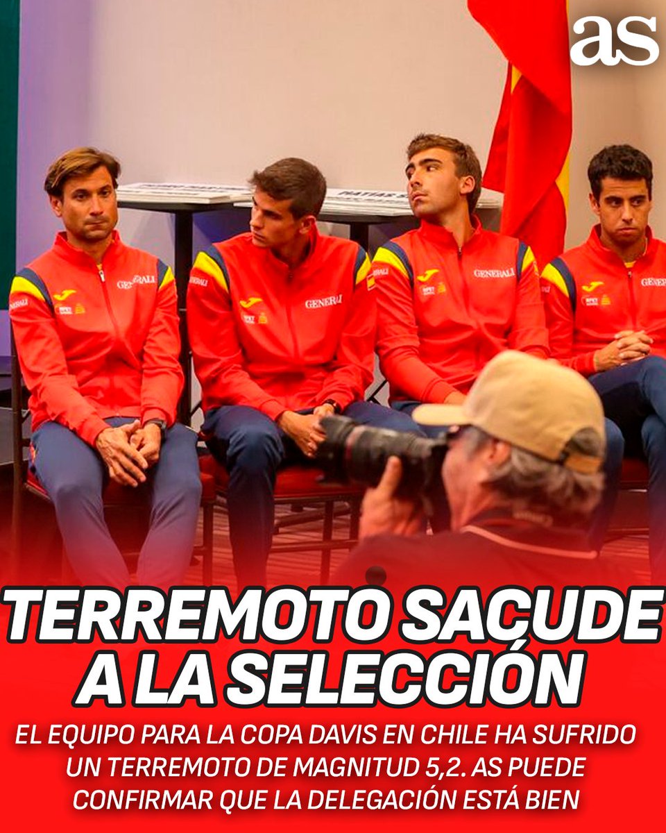 diarioas's tweet photo. 🚨 Un terremoto sacude a la Selección española en Santiago de Chile https://t.co/Sf3YIy5Crt
