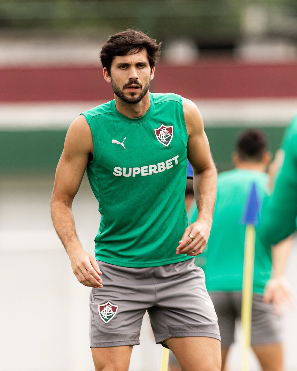 FluminenseFC's tweet photo. Semifinalistas da CONMEBOL Libertadores seguem se preparando para a próxima rodada do Brasileirão!

Domingo o desafio é em São Paulo! Ingressos seguem à venda em https://t.co/Uv9msEF43t

📸: Marina Garcia/FFC https://t.co/naO4slKuJk