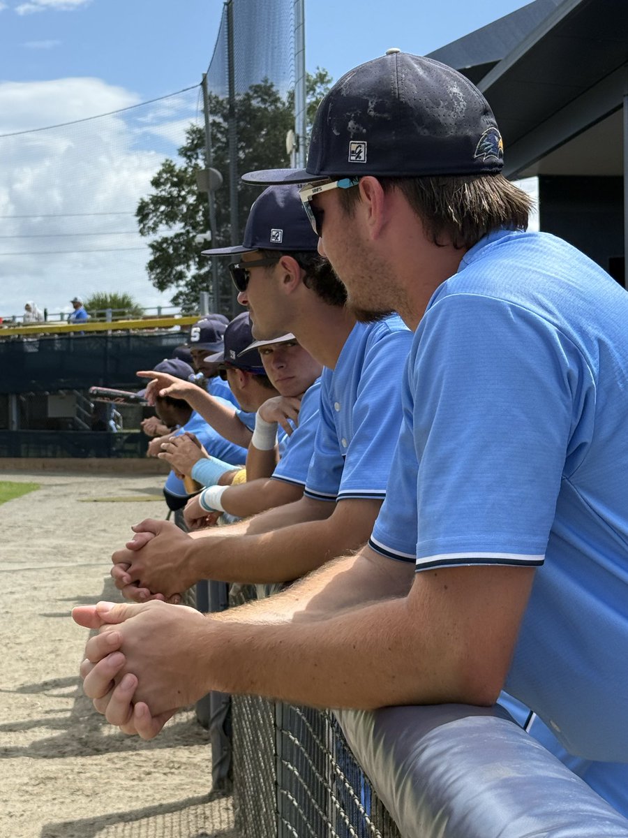 SSC_Raiders's tweet photo. Beautiful day for the ball park. @SSC_Baseball has their first home fall ball game today under sunny skies and new leadership with @b_rinard at the helm leading the Raiders.
#WeSoarTogether
#ProtectTheNest
#WingsUpTalonsOut https://t.co/5D8H81ACfq