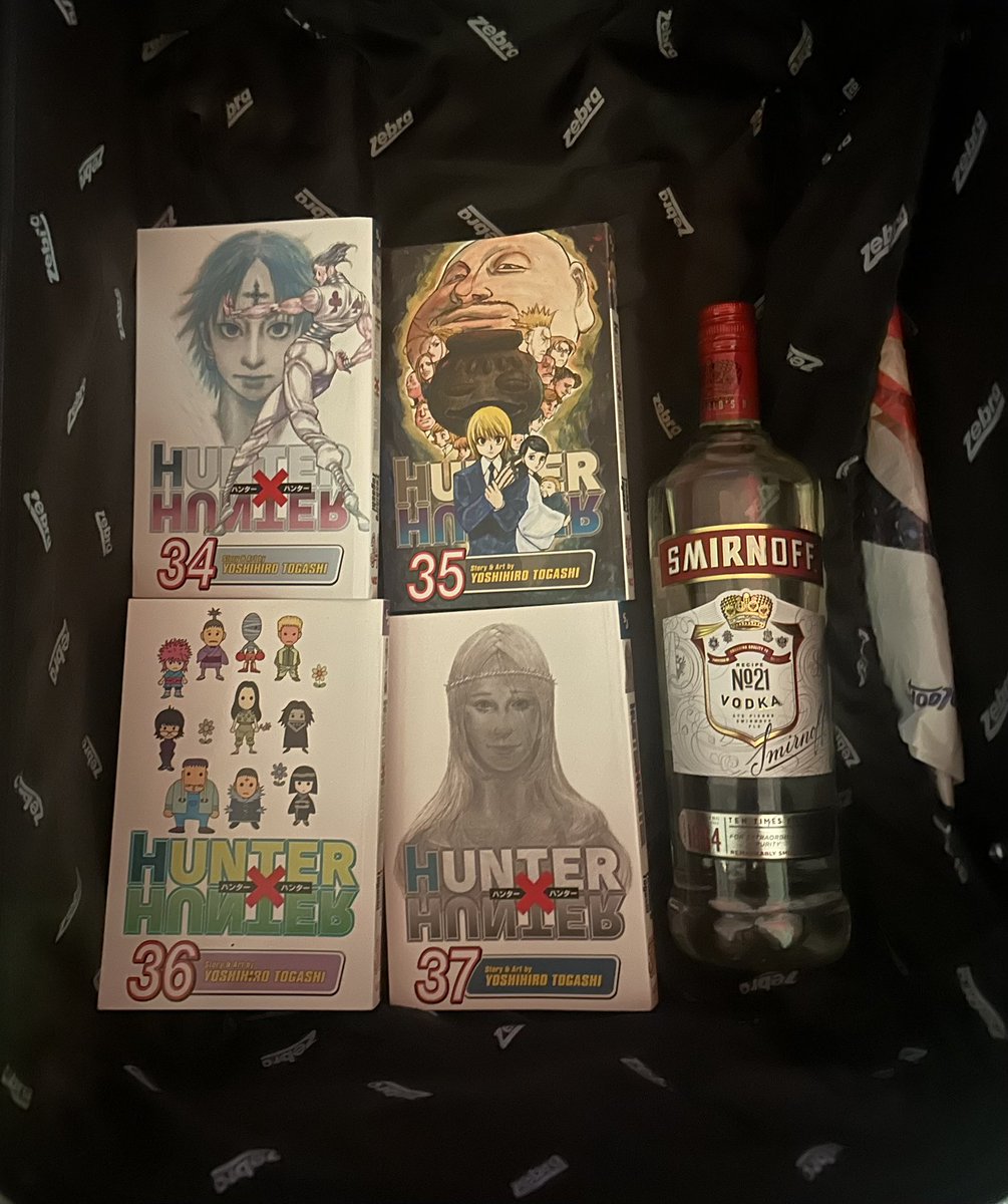 caterpillu's tweet photo. Packing for uni sorted x https://t.co/wQArslDABf