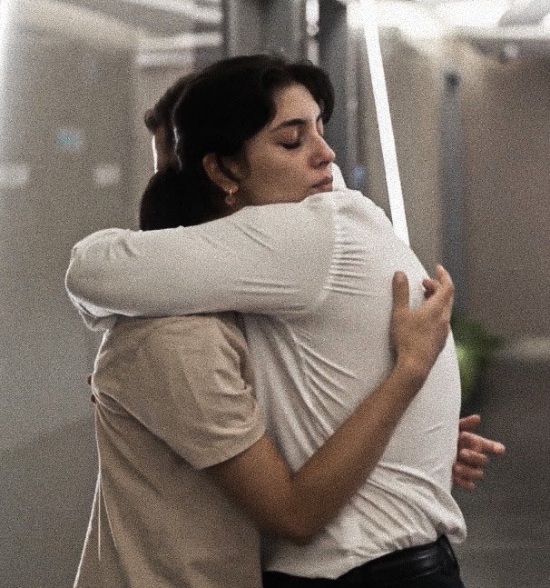 Bosha_6's tweet photo. . . HOME 💟

#FerTah #SevdiğimSensin https://t.co/Yc3gESutRu