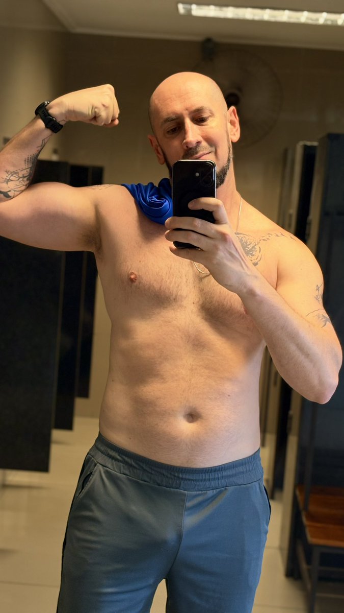 carecapremium's tweet photo. O de sexta tá entregue gente… 😋💪🏻

E tu já treinou? https://t.co/MdPgag2IW6