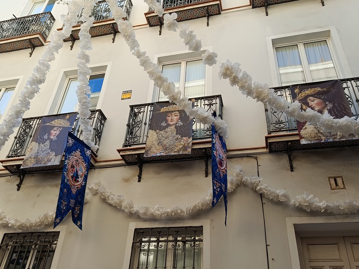 flermacarrion's tweet photo. El domingo sale la Pastora. https://t.co/u87OmZ2N1s