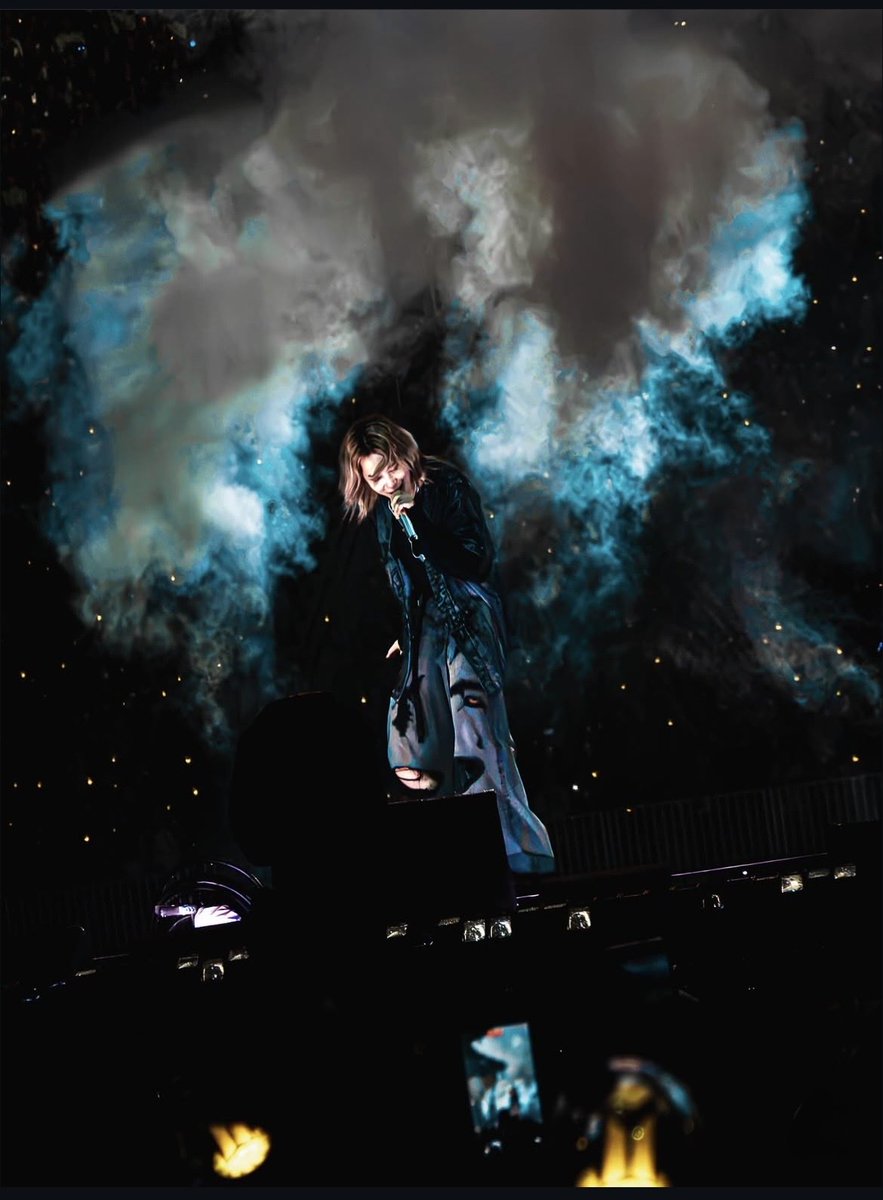 Adr00Saturn's tweet photo. What an amazing photo of Jimin from Toronto!🔥
Like a painting!

📸 Wallace W

🔗https://t.co/m3Q6YG183Q https://t.co/yRL5aUrnn3