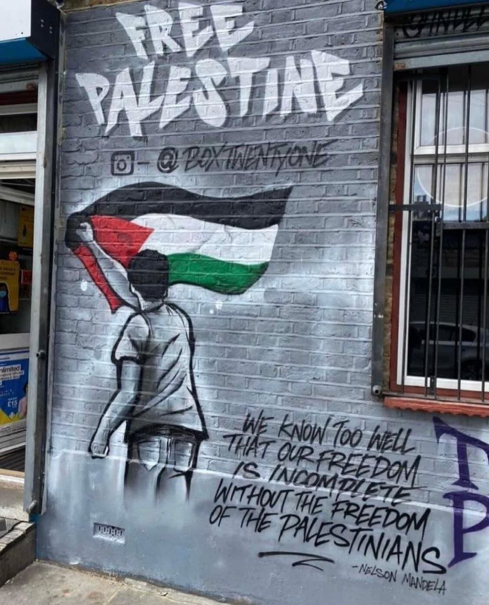 emiliegomis's tweet photo. FREE PALESTINE 🇵🇸
#UPTONPARK #LONDON 🏴󠁧󠁢󠁥󠁮󠁧󠁿 https://t.co/wDeJzgHPMy