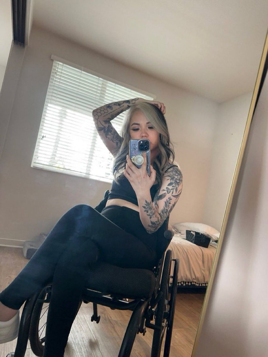 asian96321's tweet photo. Would you date a paralyzed lady?👀 Be honest… https://t.co/IBQGl0zw1F