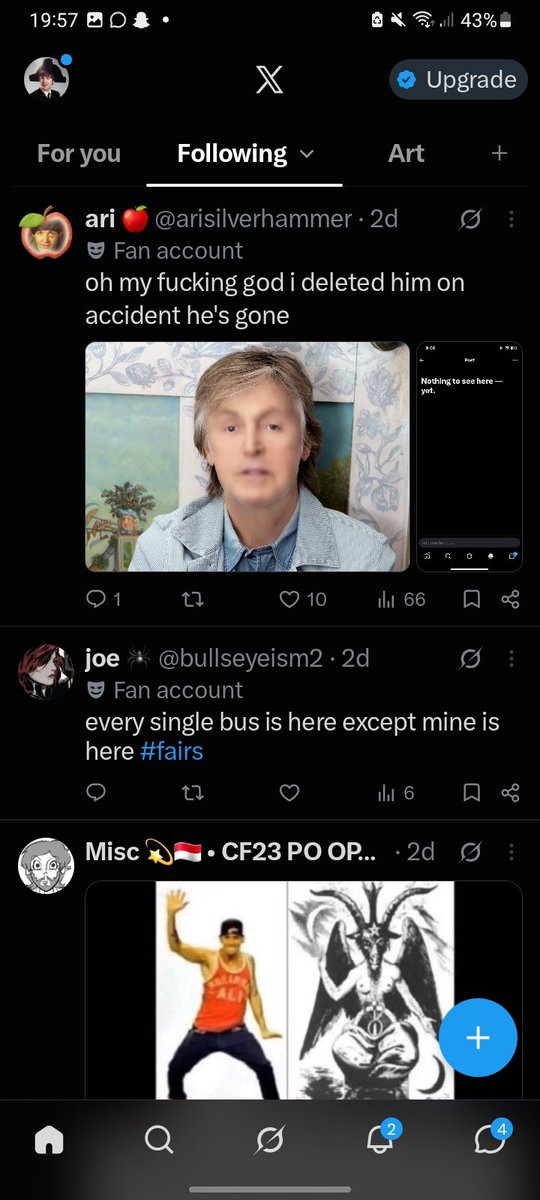 durdenss0ap2's tweet photo. Wiped my screen down and everything inverted whats happening im so scared https://t.co/A8jfuRBG6t