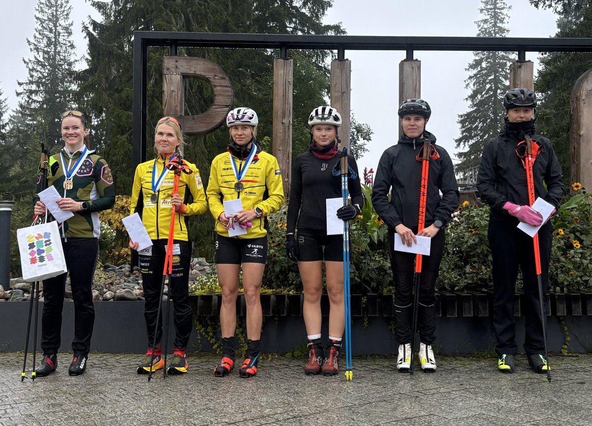 hiihtoliittofin's tweet photo. Hiihto | Rullahiihdon SM-viikonloppu starttasi Kuopion Puijolla. Ylämäkihiihdon mestareiksi ylsivät tänään Hanna Ray ja Niilo Mäkinen 🏆
Lue lisää: https://t.co/5zaLRWrfQR
#hiihto https://t.co/haJ9wsrSwe