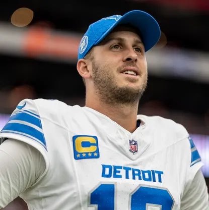 lionspedia's tweet photo. I stand with Jared Goff as my franchise QB. All he’s done here is put up top 5 QB seasons almost every year. I know he isn’t mobile but a lot of Super Bowl winners don’t have mobile QBs. Josh Allen and Lamar Jackson have never been to a Super Bowl as the 2 most highly praised mobile QBs of this generation. And the narrative around Goff’s career as a Lion is wildly different if Josh Reynolds doesn’t drop 2 passes, Gibbs doesn’t botch a handoff, or Vildor doesn’t get torched vs SF in the NFC title.