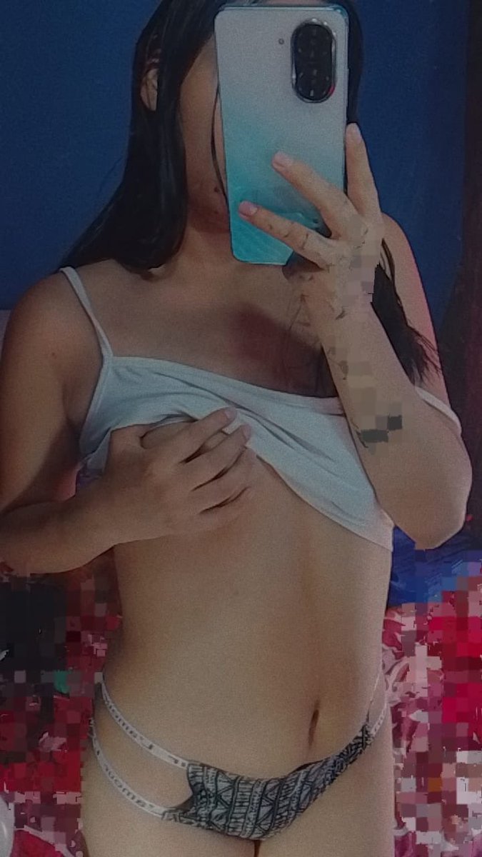 MariaNavare6f's tweet photo. Estoy dispuesta a todo!! 

#ventadecontenido
#puedosertuya
#estoyhot
#petite https://t.co/d8WyayudAb