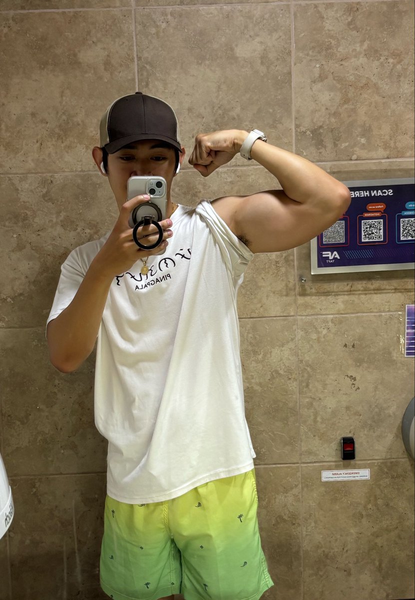 ldrnjmrng's tweet photo. biceptember 🙂‍↕️💪🏻 https://t.co/L30jh7tMSb