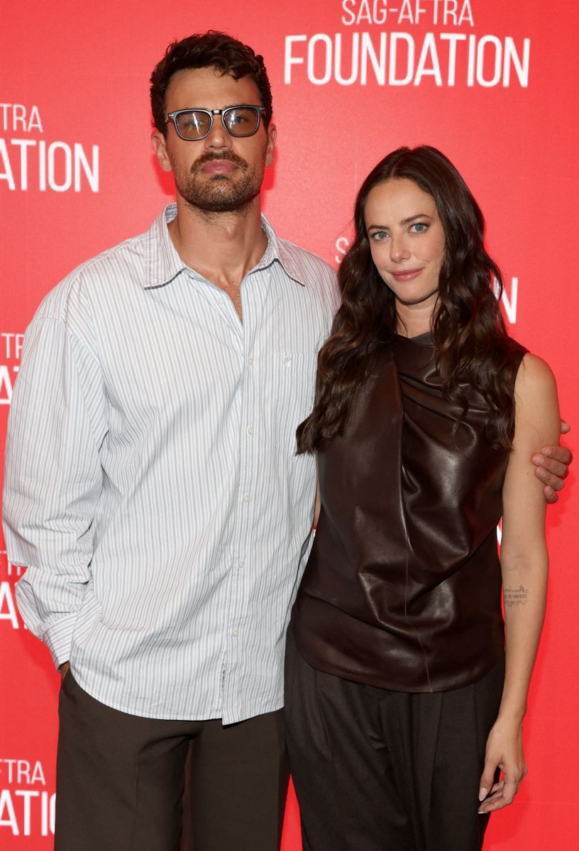 celebskart's tweet photo. Kaya Scodelario at Sag-Aftra Foundation Conversations in New York, September 2026
#Kaya #Scodelario #SagAftra
See more photos:
https://t.co/XKCRFhxrTU https://t.co/24OVWhKOVY