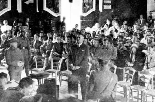 morkocmuharremm's tweet photo. Kazım Karabekir Paşanın İstiklal Mahkemesi’ndeki sorgusu.

1926 https://t.co/mkDY5rWg2V