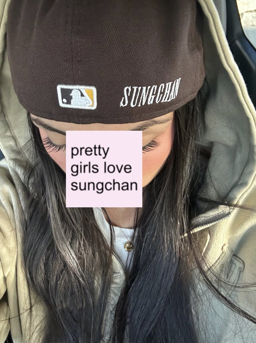 urakbamism's tweet photo. life is better when you’re a sungchan girlie ⭐️ https://t.co/E2KWtusMiC