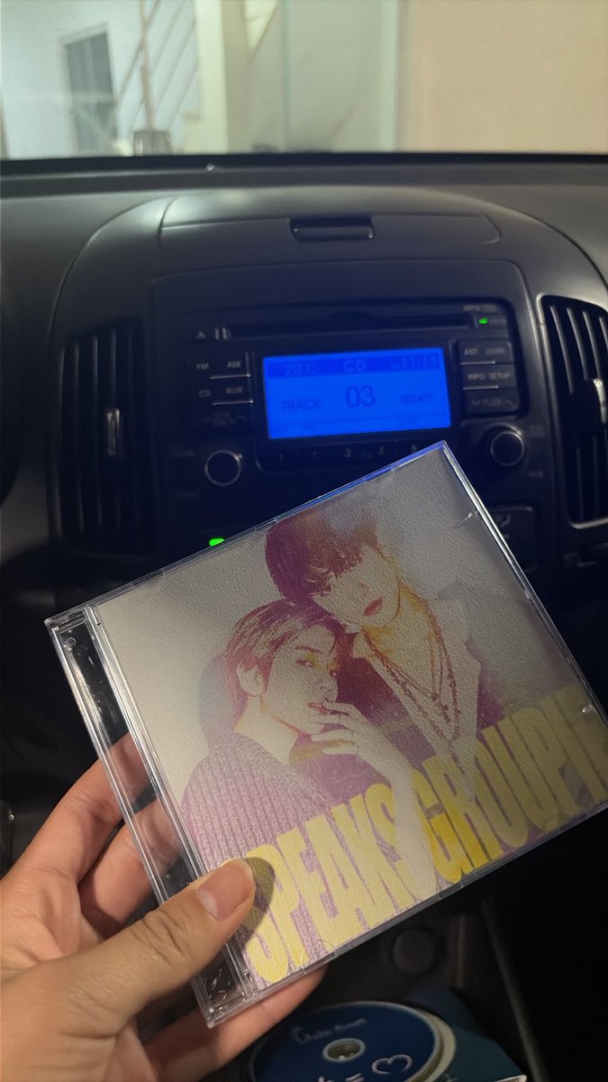 BAEKSPEAK's tweet photo. união speakgroupie tapes @HANSGROUPIE https://t.co/BJ3pZ8CfMs
