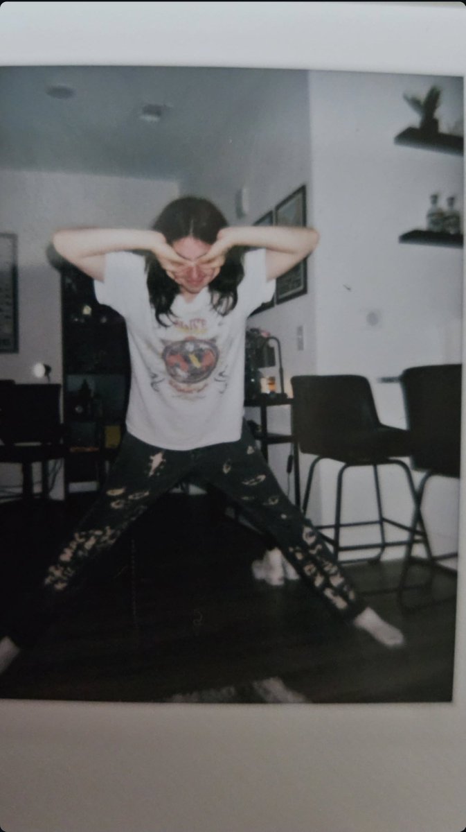 Local_swamp_pup's tweet photo. I forgot to post this on my birthday but im 22 and this is my favorite picture of myself yet https://t.co/ctstofA2rD