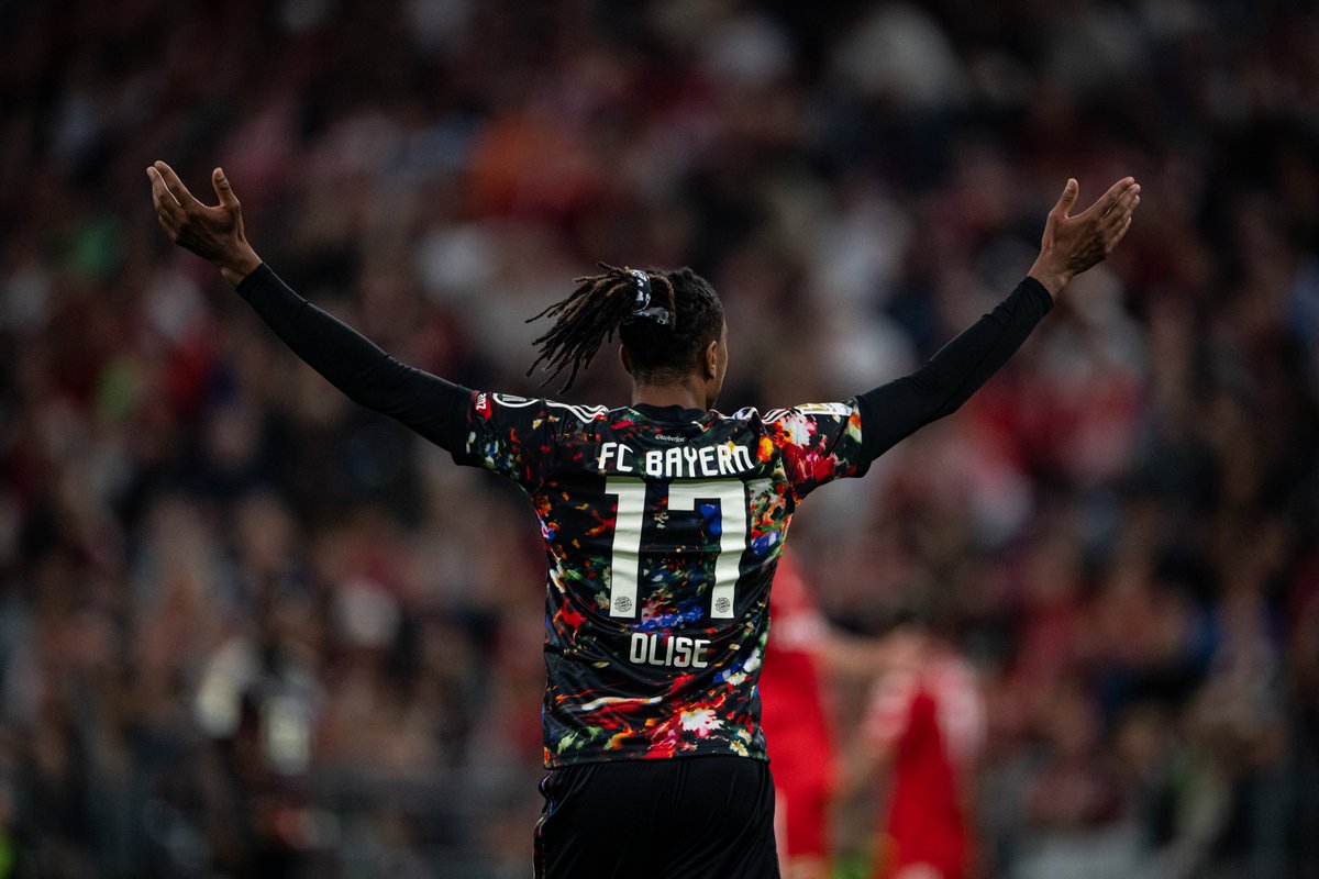 FCBayern's tweet photo. Are you not entertained?! https://t.co/wEieWo2an8