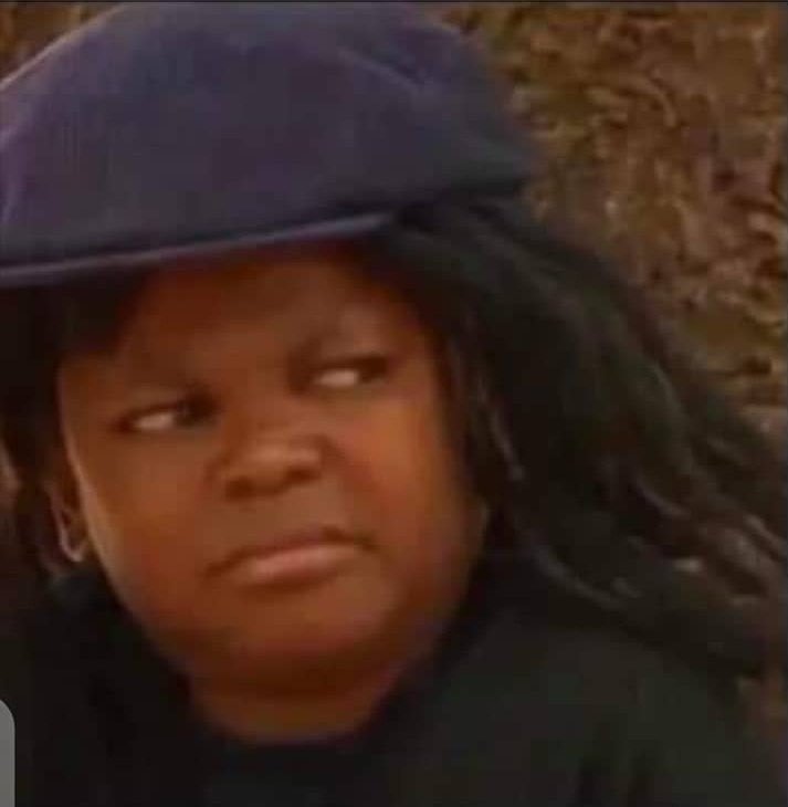 Swaggstherapper's tweet photo. @sayheytopresh The kisser and the kissee dey ment cos wtf do you mean you kissed for an hour https://t.co/5KgpAiN2I0
