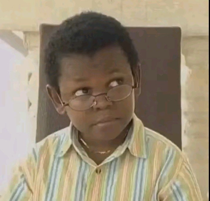 adejubeify's tweet photo. You came to the hospital because you were not breathing well. 

Doctor asked if you smoke, you said you've never smoked in your life. 
Doctor asked again, "are you sure?", you said yes but you only take shisha.

Wait, that shisha is what?😒 https://t.co/mJh6dg4Afy