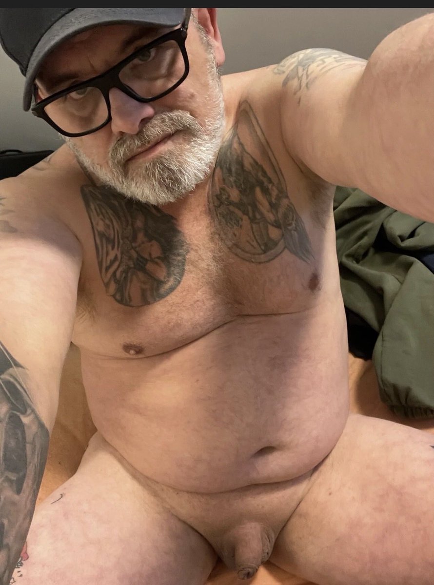 smalldickstig's tweet photo. @laralovesitruff @sumbicuriousfun https://t.co/48baR1ssGc