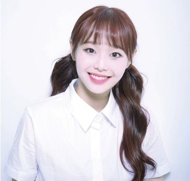 12jiworld's tweet photo. y pensar que ningún grupo de kpop logró tener fotos conceptuales tan iconicas como loona https://t.co/ZjJWuq37Vp