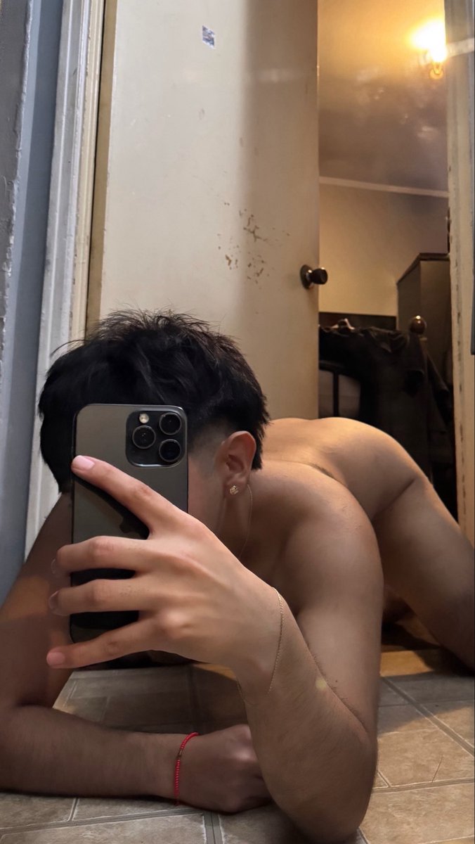 Latinob0yFeet's tweet photo. Come slut me out bro

#latino #gay #nsfw #mlm #bi #verse https://t.co/h6HVLluffd