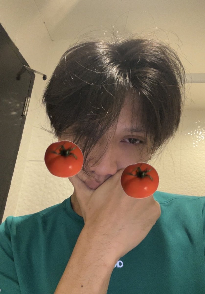 SCRUBBBB's tweet photo. นอนไม่หลับ👿 https://t.co/ZYNegJwQYx