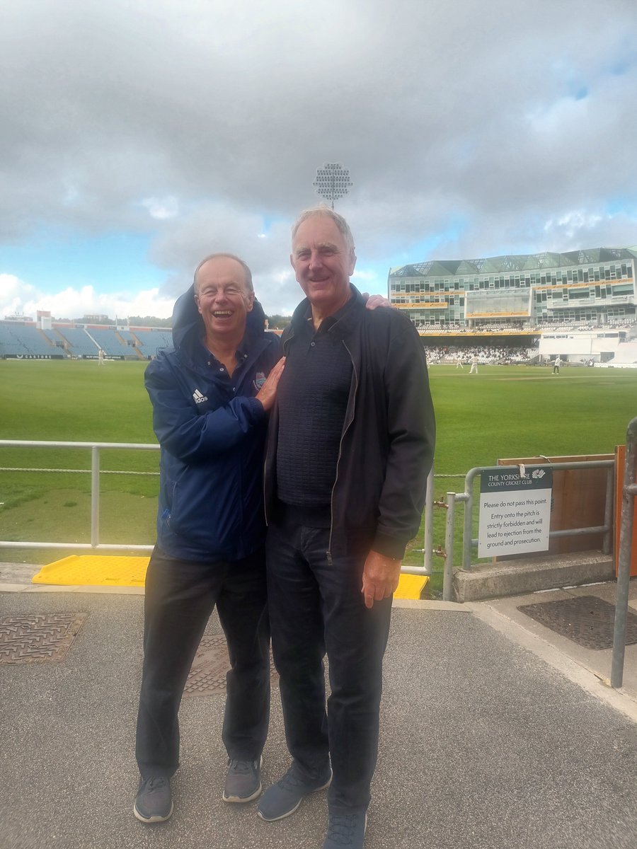 beverleytcc's tweet photo. Just attended headingley this week, a wonderful gesture from @Yorkshire_cf inviting, groundsman, scorers and umpires who have provided their services to Yorkshire cricket this year. 
Nice gesture much appreciated. 
@YorkshireCCC 
@BumbleCricket 
@Karl_McDermott 
@barnstonworth https://t.co/DQeku7AMv3