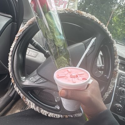 mrdeepinyoguts's tweet photo. #NewProfilePic https://t.co/7VAc569VRC