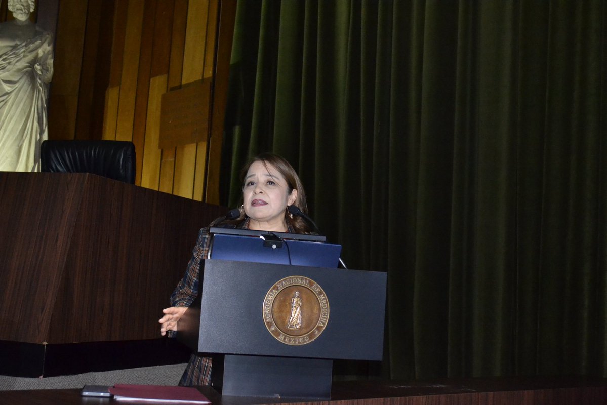 FenoUnam's tweet photo. Como parte del Simposio Investigación e Innovación en Enfermería: impulsando la transformación de los sistemas de salud, la Mtra. Sandra Moya Sánchez, Coordinadora de la Comisión Permanente de Enfermería, participó con el tema Innovación en políticas públicas. https://t.co/gU1gSXJHT2