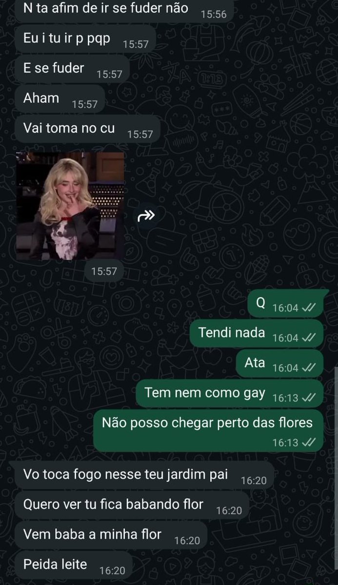 putogames78's tweet photo. meu amigo tá em celibato pq de acordo com ele, ele tem um jardim e sempre que ele chega perto do jardim todas as flores morrem entao prefere ficar longe delas, ai a vizinha dele é maluca pra dar pra ele, e essa é a conversa que eles tiveram pqp to passando mal LKKKKKKKKKKKKKKKKKK https://t.co/BEiSZBXc24