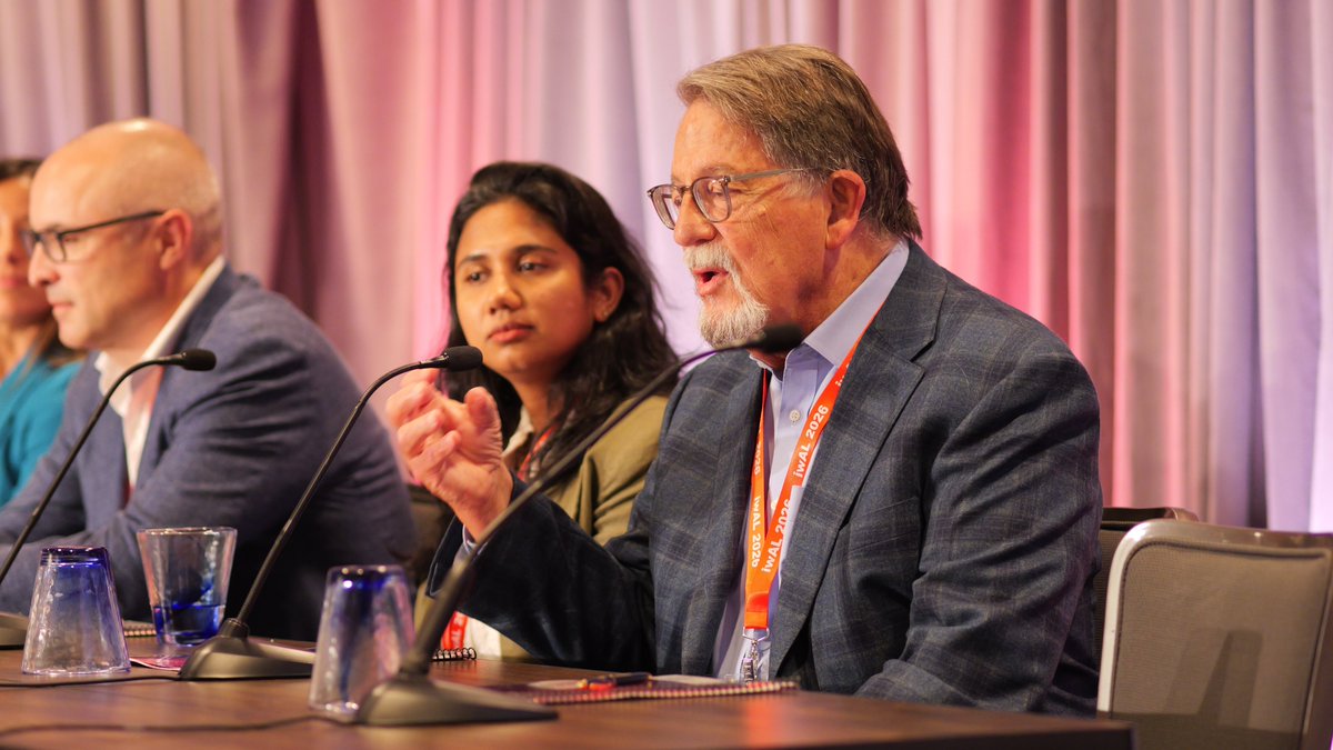 VJHemOnc's tweet photo. Another wonderful session at #iwAL26: Translational & lab developments in AML, chaired by Stephen Nimer (@DrSDNimer) & Catherine Smith (@SmithLabSF).
Talks on RAS biology in frontline AML/CMML (Sandra Misale/@Sandra_Misale), telomeres in AML (Coleman Lindsley), novel AML immunotherapy targets (John DiPersio) & endogenous models of chromosomal alterations (Sushree Sahoo)
#iwAL #Leukemia #AML #LeuSM