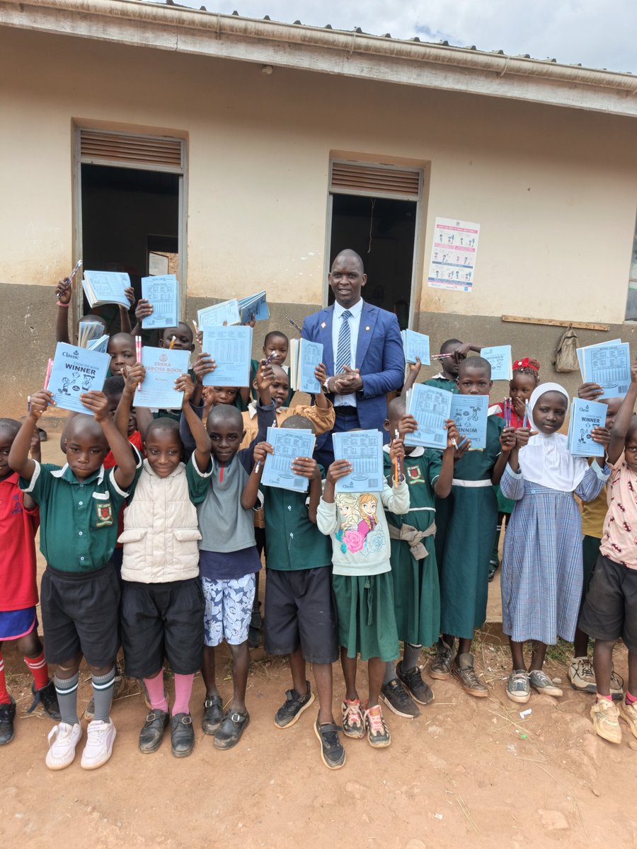 KibalamaM's tweet photo. @BugandaKingdom_  we've done our best to leave this world a little better than we found it. May be, they'll do the same in Sha Allah. @Rotary @worldscouting https://t.co/EMe55Y9v6B