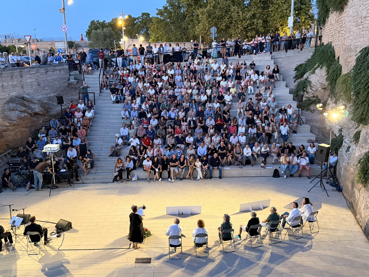 F_Armengol's tweet photo. Avui recordam Joan Gaspar amb estima i reconeixement. Una persona compromesa amb les nostres illes i, sobretot, amb Alcudia i els valors que socialistes que defensam.

Gràcies per tant, Joan Gaspar. Et recordarem sempre. https://t.co/TsgbtzAX7L