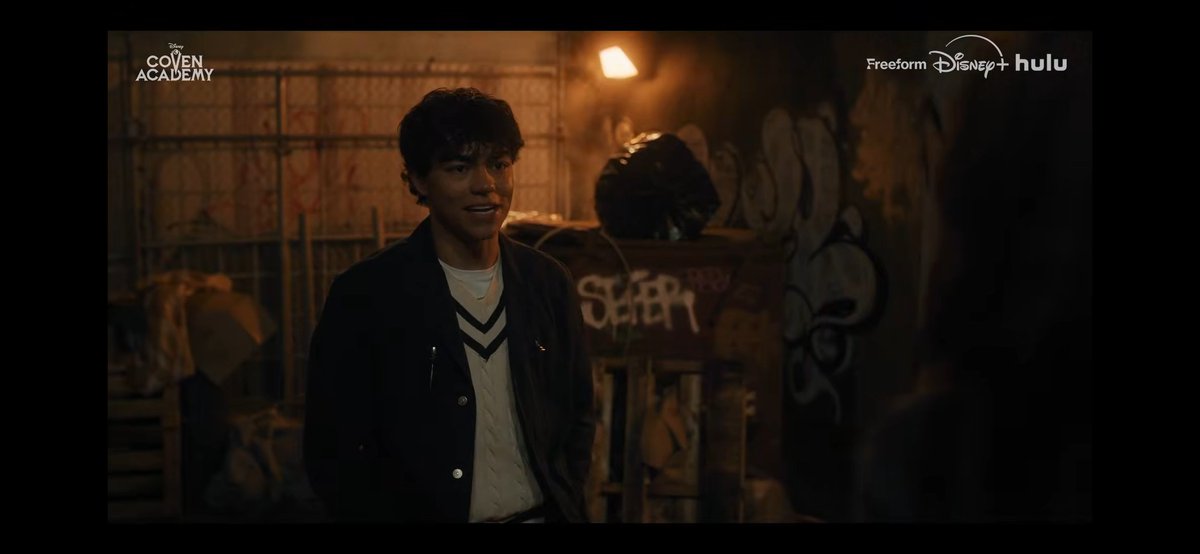 bartonsmaciej's tweet photo. MALACHI AS JAKE IN NEW COVEN ACADEMY TRAILER🔮🕯❤️
#covenacademy #malachibarton #disneyplus https://t.co/nwN0Rbtdpc