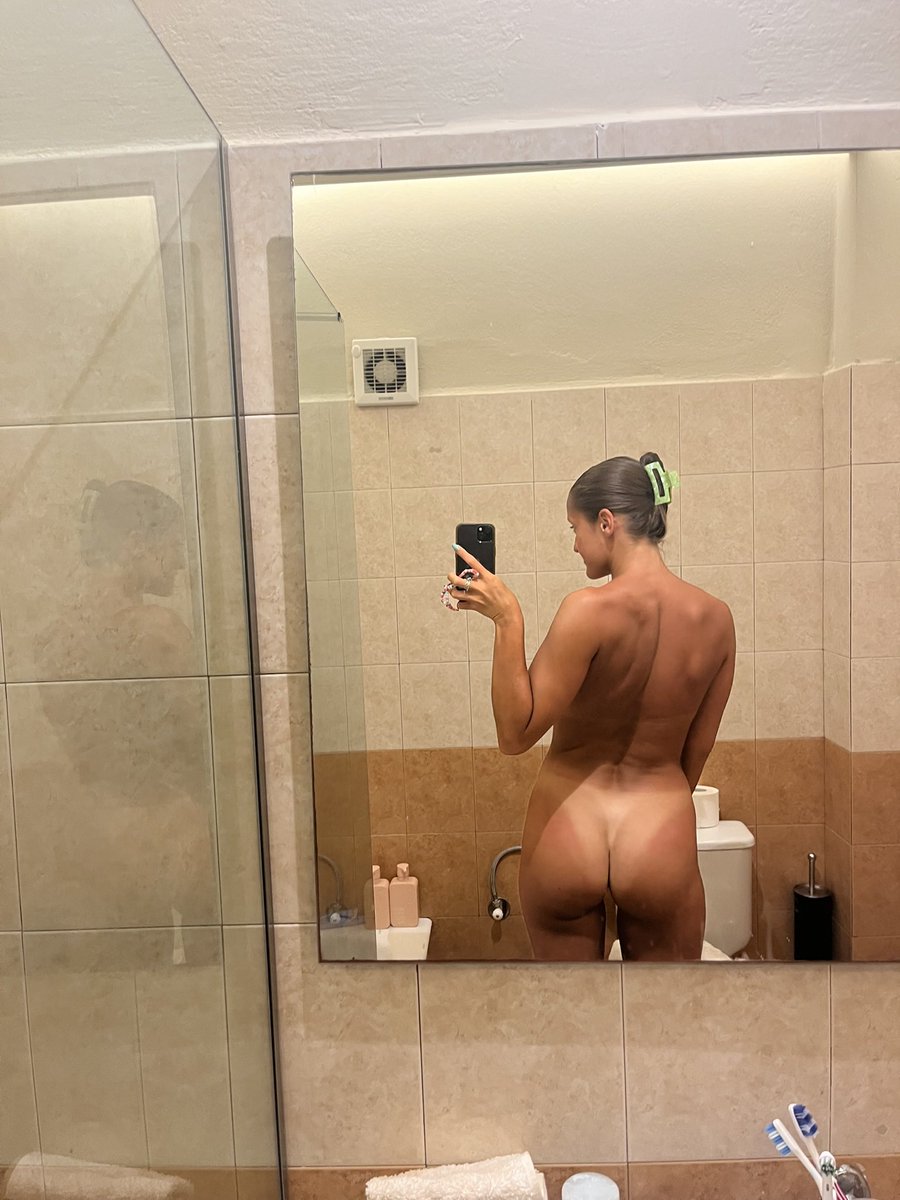 Cuck1Lover's tweet photo. Loser submitted slut 
(10➕ retweets for more) https://t.co/Om8d9BBUXE