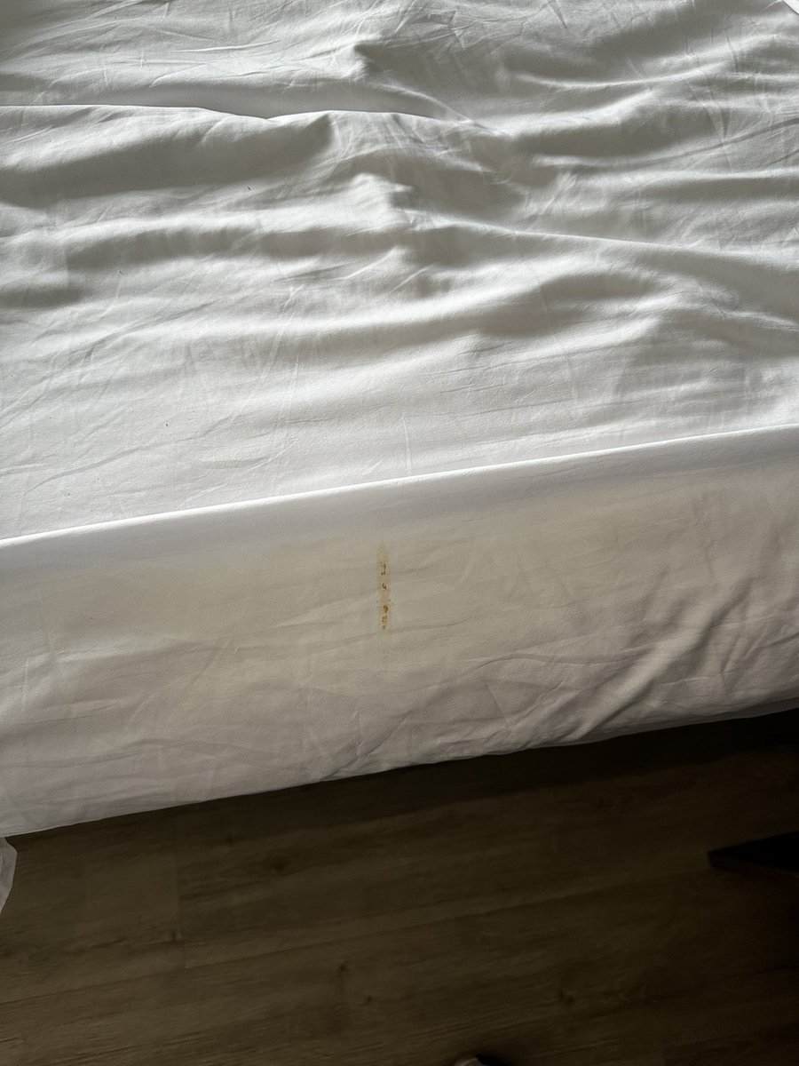 welch_connor's tweet photo. Staying at a Home2Suites in Cincy. Room check-in was 40 minutes behind and this is only part of the lack of cleanliness in the room. Disappointed it’s this gross @Hilton https://t.co/Vso2H5esd4