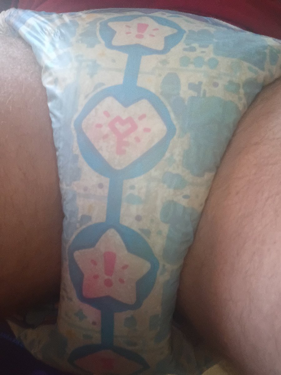 abdl_grav's tweet photo. State of the diaper I was wearing before it leaked a little bit ago. #abdldiaper #diaperboy https://t.co/Z7OEf2ORFu