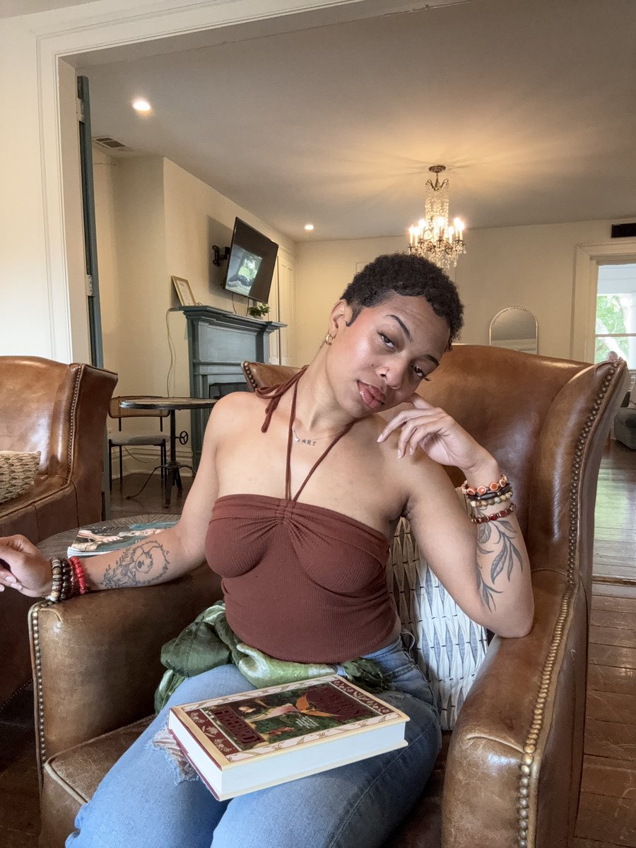 javonangela1's tweet photo. Sketchbook sessions🖌️ https://t.co/13WJGJRfbY