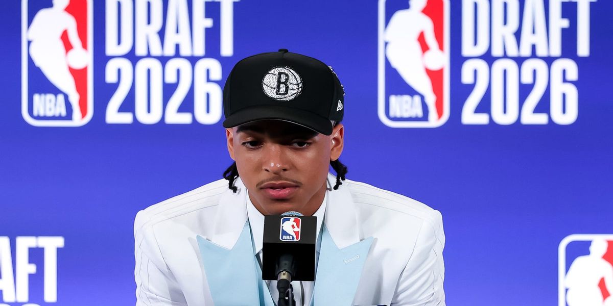 thenetswire's tweet photo. Brooklyn Nets rookie guard Mikel Brown Jr. has an season ahead of him, but Dallas Mavericks forward Morez Johnson Jr. picks him to take the last shot.

📸 Caleb Bowlin, Getty Images https://t.co/V4rz4bNtl8 https://t.co/ot9lwKw8CE