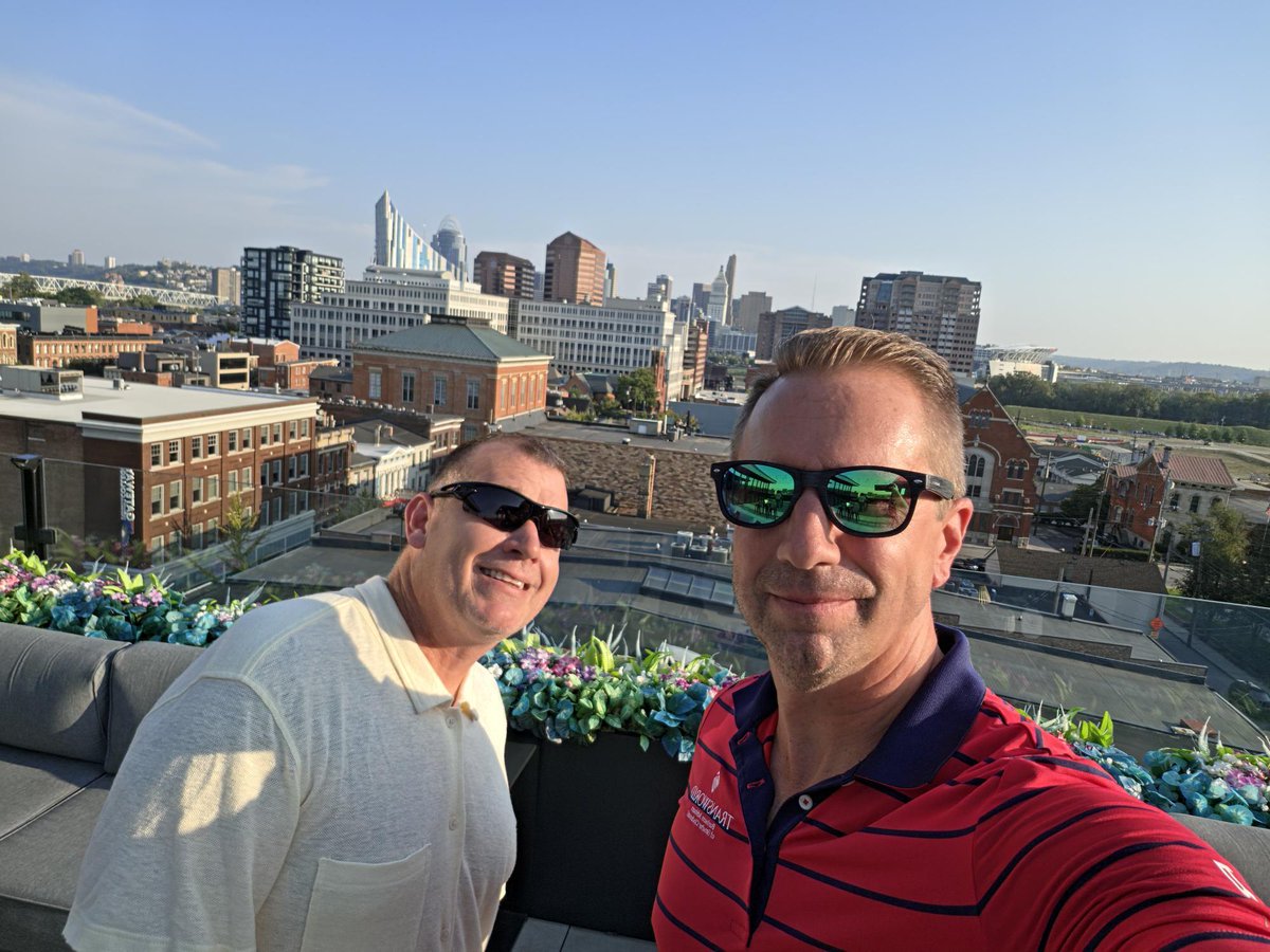 transworldcinci's tweet photo. It’s always a great time at Emerging Leaders of NKY, connecting with members of the Northern Kentucky business community and enjoying the incredible views from Up There.

A special thank you to Earl Taylor and Up There in Covington for hosting such a fantastic... https://t.co/0HeRhHNAeP