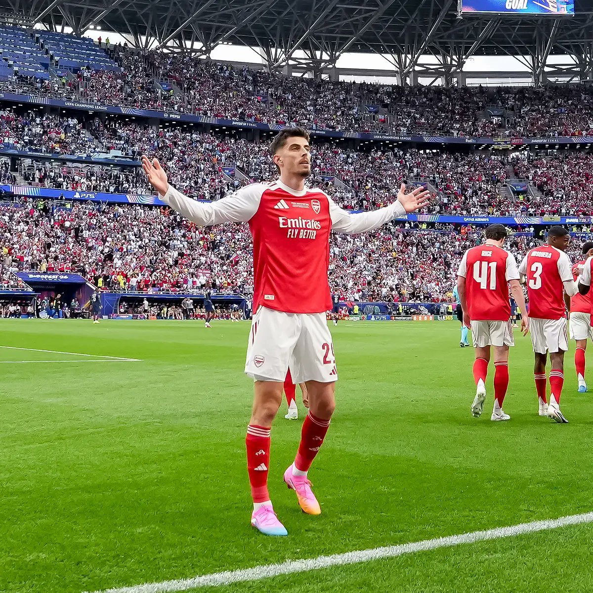 Jakoblaqq's tweet photo. @DailyAFC 🗣️ Kai Havertz on his favourite Arsenal goal:

"The Champions League final, even though we lost. I never had a feeling like that before in my life, the goosebumps after I scored. That was the best I've ever felt on a football pitch." ❤️ https://t.co/Z0b4caJGz4