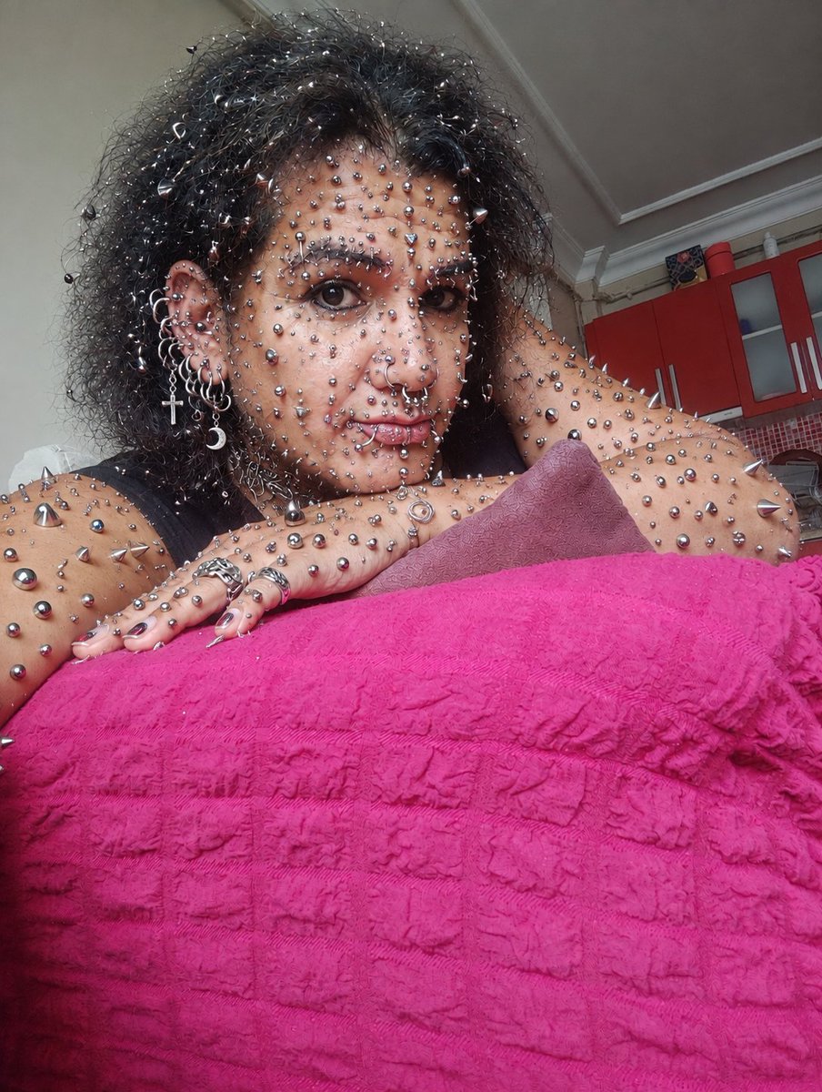 serpilcanc's tweet photo. A veces el amor más hermoso comienza con una mirada y termina convirtiéndose en un recuerdo inolvidable ❤️‍🔥✨
#AmorTrans #MujerTrans #ComunidadTrans https://t.co/Xh0M8JDpcC