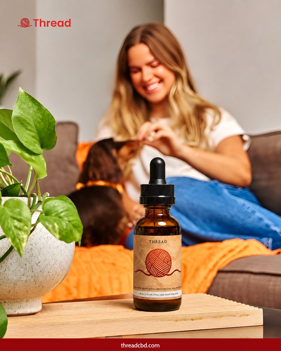 threadcbd's tweet photo. 𝐆𝐨𝐨𝐝 𝐌𝐨𝐦𝐞𝐧𝐭𝐬 𝐀𝐫𝐞 𝐁𝐞𝐭𝐭𝐞𝐫 𝐓𝐨𝐠𝐞𝐭𝐡𝐞𝐫.

From quiet cuddles to playful days, their everyday wellness deserves thoughtful care.

Make it part of the routine with Thread.

#threadcbd #petwellness #dogwellness #petcare https://t.co/j9M8HvGMTb
